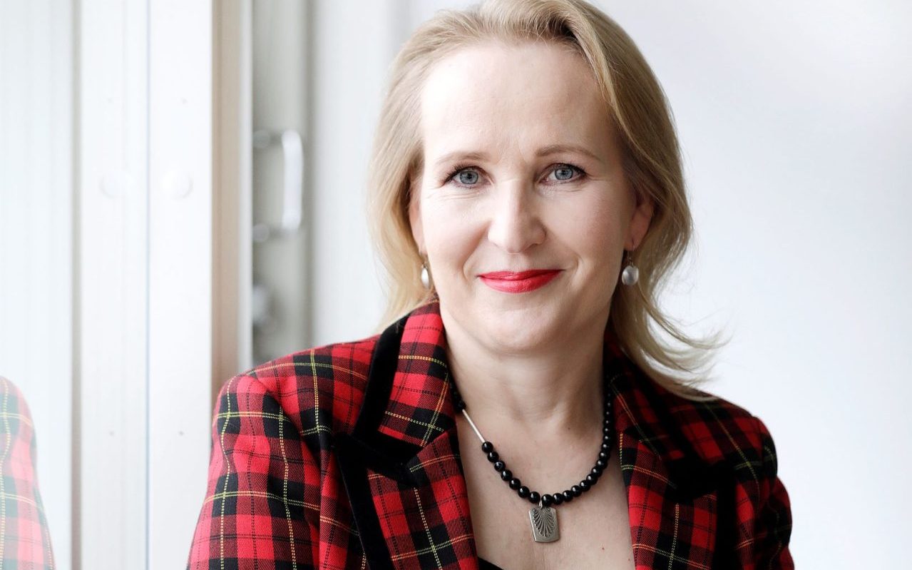 Teknologiateollisuus ry:n varatoimitusjohtaja Minna Helle